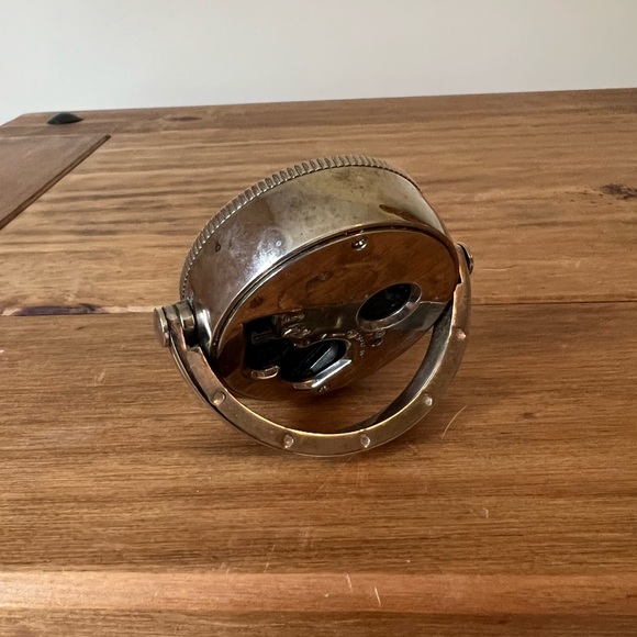 Levenger Time Zone International Clock SRA4/V357 Desk Executive Silver clock - Picture 11 of 11